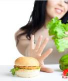 Phụ nữ cần tránh ngay 5 cách giảm cân sau đây